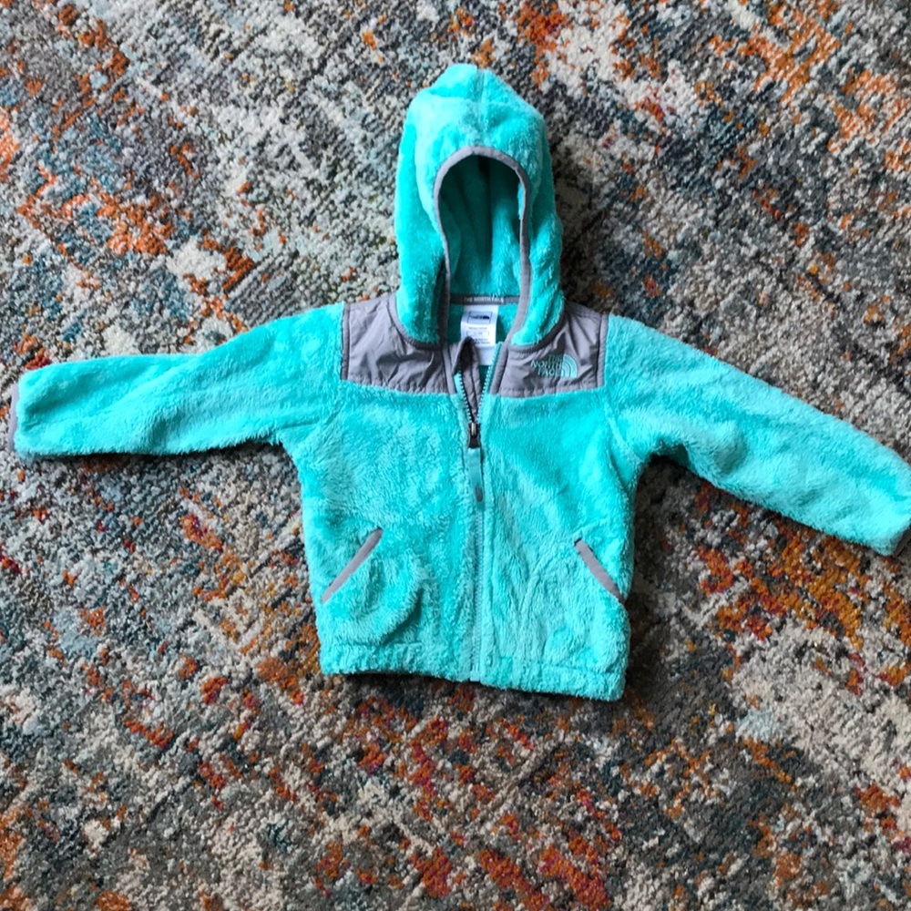 Hooded fleece jacket with pockets